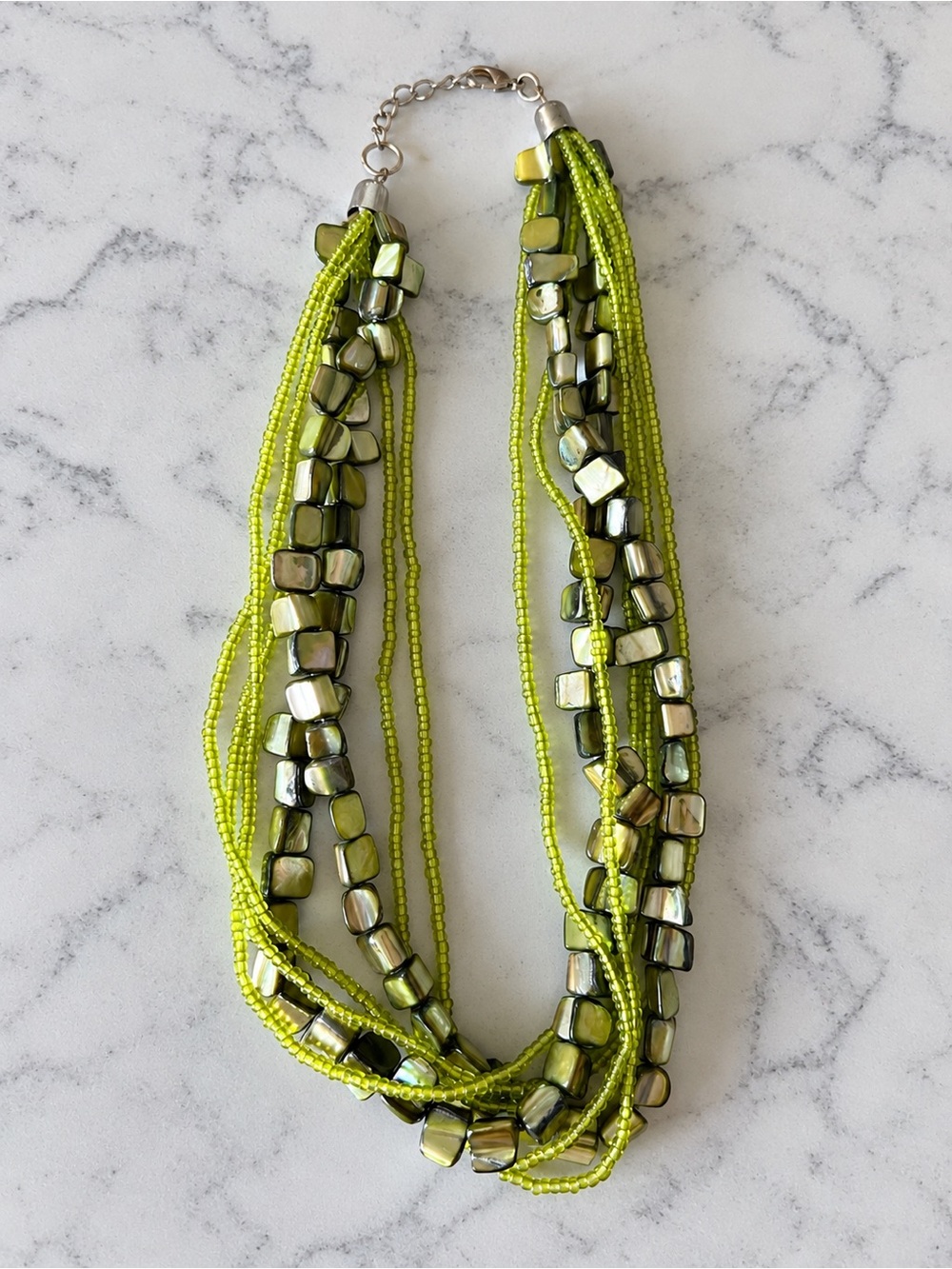 Stunning Vintage Green Beaded Statement Necklace – Unique Retro Boho Jewelry 💚✨